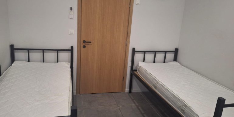 b67c0bb8-ffe7-46b8-99a2-da4eb57dc929