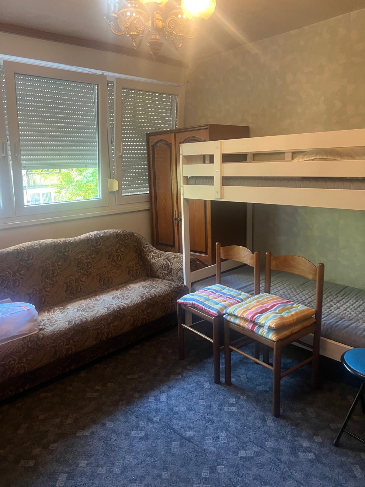 NAJAM STANA ZA RADNIKE ( FOLNEGOVIĆEVO NASELJE)