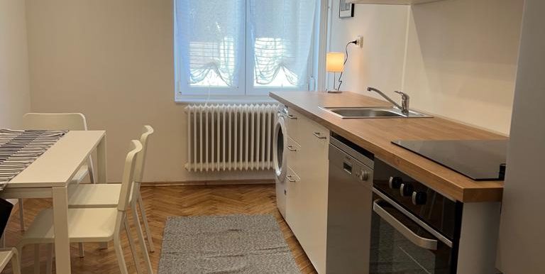 d3208fbc-8675-46f3-b359-0d6e41c89ab6